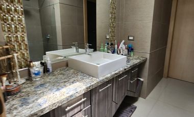 Samborondon, Se renta hermosa casa moderna 4 dormitorios con piscina vista a la Laguna