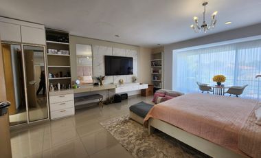 Samborondon, Se renta hermosa casa moderna 4 dormitorios con piscina vista a la Laguna