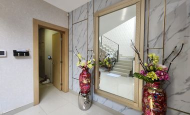 Samborondon, Se renta hermosa casa moderna 4 dormitorios con piscina vista a la Laguna