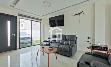Casa por Estrenar en Venta en Urbanización Arboleia, Machala
