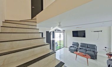 Casa por Estrenar en Venta en Urbanización Arboleia, Machala