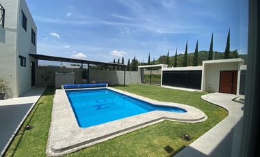 CASA EN VENTA ATLIXCO PUEBLA CON ALBERCA