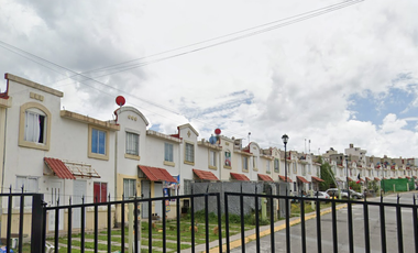 VENTA DE CASA, OVILLE HUEHUETOCA. SH05