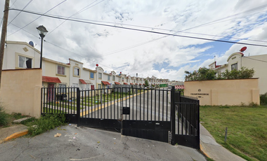 VENTA DE CASA, OVILLE HUEHUETOCA. SH05