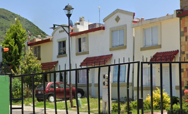 VENTA DE CASA, OVILLE HUEHUETOCA. SH05