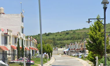 VENTA DE CASA, OVILLE HUEHUETOCA. SH05