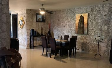 Se Vende Hacienda en Cancun Colonia Doctores II Escriturada atrás de Vía Cumbres