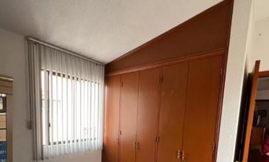 ACOGEDORA Y BELLISIMA CASA EN HERMOSO CONDOMINIO AL SUR DE LA CIUDAD;  A 3 MINUTOS DE LA FACULTAD DE ARTES Y DISEÑOS DE LA UNAM; A UNOS 15 MINUTOS DEL