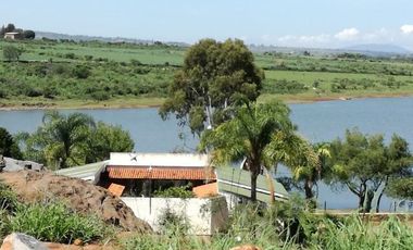TERRENO ESPECTACULAR TEPATITLAN JUNTO A LAGO DE 911M2 A $1,412,000