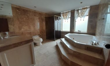 ALQUILO DEPARTAMENTO SEGUNDO PISO 240 MTS2 3 DORMITORIOS CORPAC