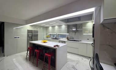 Casa en Venta en La Primavera 4 Recámaras 700 m2 de terreno
