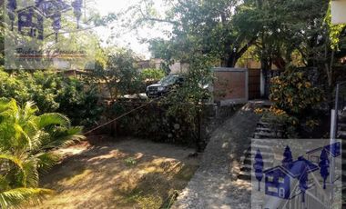 Miacatlan preciosa casa de 5 recámaras, 3 baños, alberca, terraza, tiene vista privilegiada