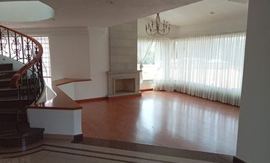 CASA EN RENTA EN CLUB DE GOLF VALLE ESCONDIDO