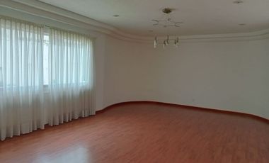 CASA EN RENTA EN CLUB DE GOLF VALLE ESCONDIDO