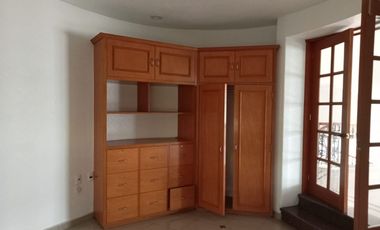 CASA EN RENTA EN CLUB DE GOLF VALLE ESCONDIDO