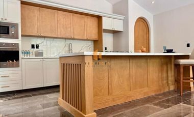 CASA EN VENTA EN CAMPO DE GOLF ALTOZANO