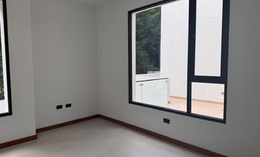 ESPECTACULAR CASA DE ARRIENDO EN EL CLUB DE GOLF ARRAYANES!  A ESTRENAR!  PUEMBO!