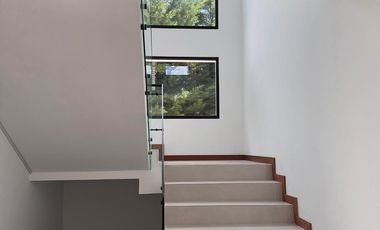 ESPECTACULAR CASA DE ARRIENDO EN EL CLUB DE GOLF ARRAYANES!  A ESTRENAR!  PUEMBO!