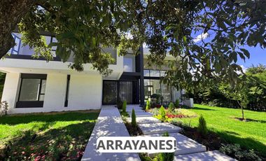 ESPECTACULAR CASA DE ARRIENDO EN EL CLUB DE GOLF ARRAYANES!  A ESTRENAR!  PUEMBO!