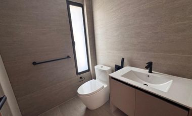 ESPECTACULAR CASA DE ARRIENDO EN EL CLUB DE GOLF ARRAYANES!  A ESTRENAR!  PUEMBO!