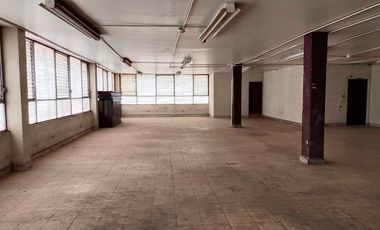 renta 2-locales comerciales planta alta pisos 1 y 2 zona centro Manuel Doblado