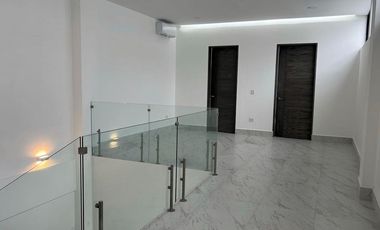 CASA EN VENTA EN BOSQUES DE LAS MISIONES, CARRETERA NACIONAL