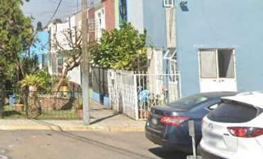 ¡¡Invierte Inteligente, Compra en Remate !! Venta de Casa en Zapopan, Col. Diaz Ordaz, Zapopan Jalisco.