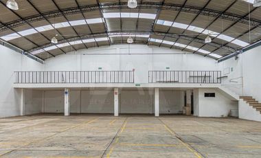 Bodega en renta en Santa María de Cementos