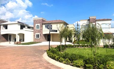 Casa nueva en RENTA Modelo Bianca en Portofino Royal Country Club en Metepec, Estado de México.