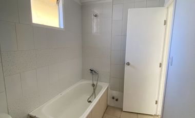 EN VENTA CASA EN CURICÓ, Pasaje Eduardo Anguita 2203