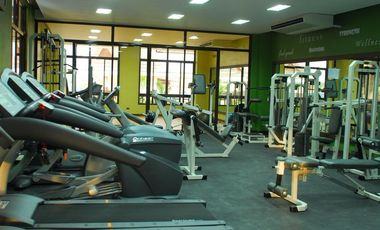 2 Bedroom Furnished with Parking For Sale Royal Palm Residences Acacia Estates Taguig City