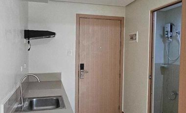 Trees Residences