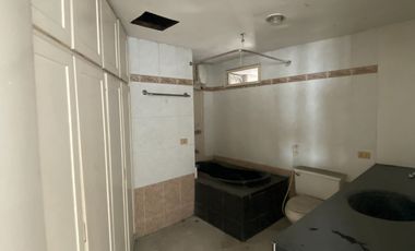 3BR Condominium for Sale in Legaspi Towers 300, Roxas Blvd, Manila City