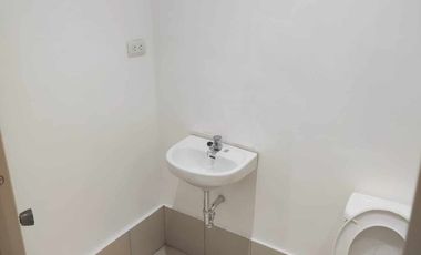 For Sale Studio Unit Condominium in Santa Rosa Laguna, Near Exit via SLEX