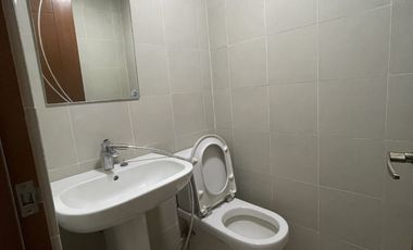 Spacious 3BR condo Loft type for Rent in Makati The Eton Residences Greenbelt