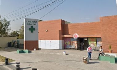 ¡¡Invierte Inteligente, Compra en Remate !! Venta de  Casa en Zona de alta Plusvalía , Col. Fracc. Puerta del LLano, Zapopan, Jal.