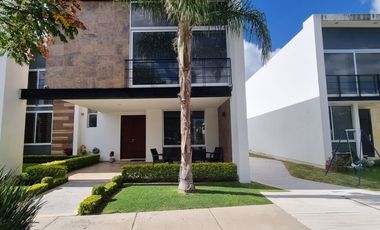 Casa en Renta Soberna Residencial