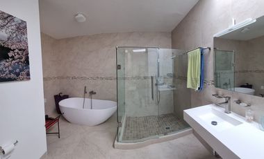 Casa en Renta Soberna Residencial
