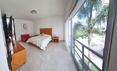 Casa en Renta Soberna Residencial