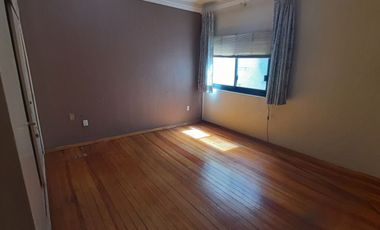 RESIDENCIA EN VENTA A PASOS DEL PARQUE HUNDIDO