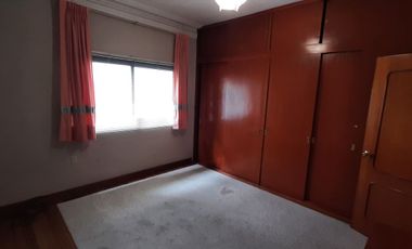 RESIDENCIA EN VENTA A PASOS DEL PARQUE HUNDIDO