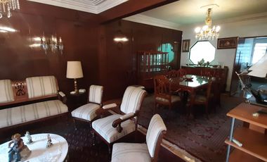 RESIDENCIA EN VENTA A PASOS DEL PARQUE HUNDIDO