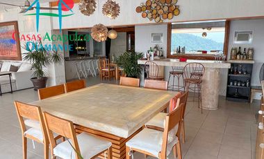 Casa en venta con alberca Infiniti privada, con jacuzzi, camastros, sombrillas y zona de asoleadero