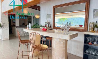 Casa en venta con alberca Infiniti privada, con jacuzzi, camastros, sombrillas y zona de asoleadero