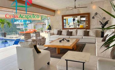 Casa en venta con alberca Infiniti privada, con jacuzzi, camastros, sombrillas y zona de asoleadero