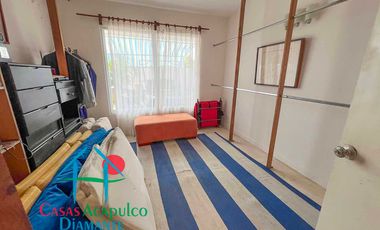 Casa en venta con alberca Infiniti privada, con jacuzzi, camastros, sombrillas y zona de asoleadero