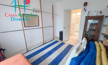 Casa en venta con alberca Infiniti privada, con jacuzzi, camastros, sombrillas y zona de asoleadero