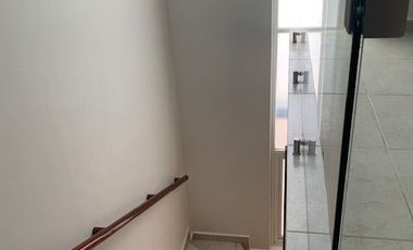 RENTA CASA EN CORREGIDORA EL PUEBLITO  DENTRO DE PRIVADA CON VIGILANCIA