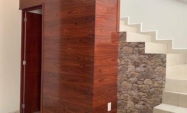 RENTA CASA EN CORREGIDORA EL PUEBLITO  DENTRO DE PRIVADA CON VIGILANCIA