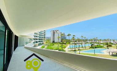 Depa CON PLAYA EN VENTA de 5 recámaras CON VISTA AL MAR